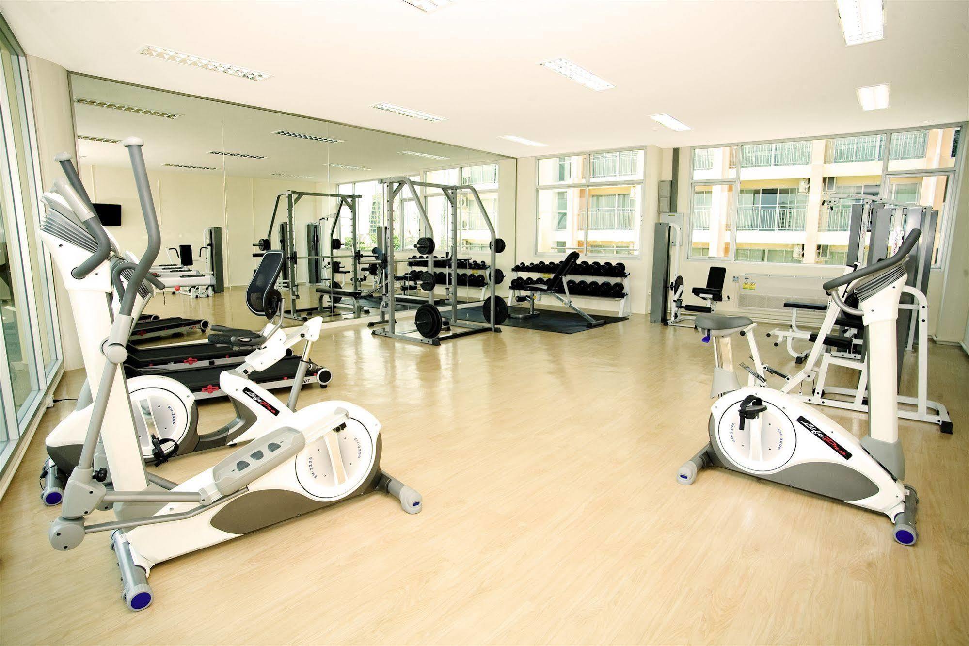 Olive Hotel & Residence Bangkok Sukhumvit 101 Экстерьер фото